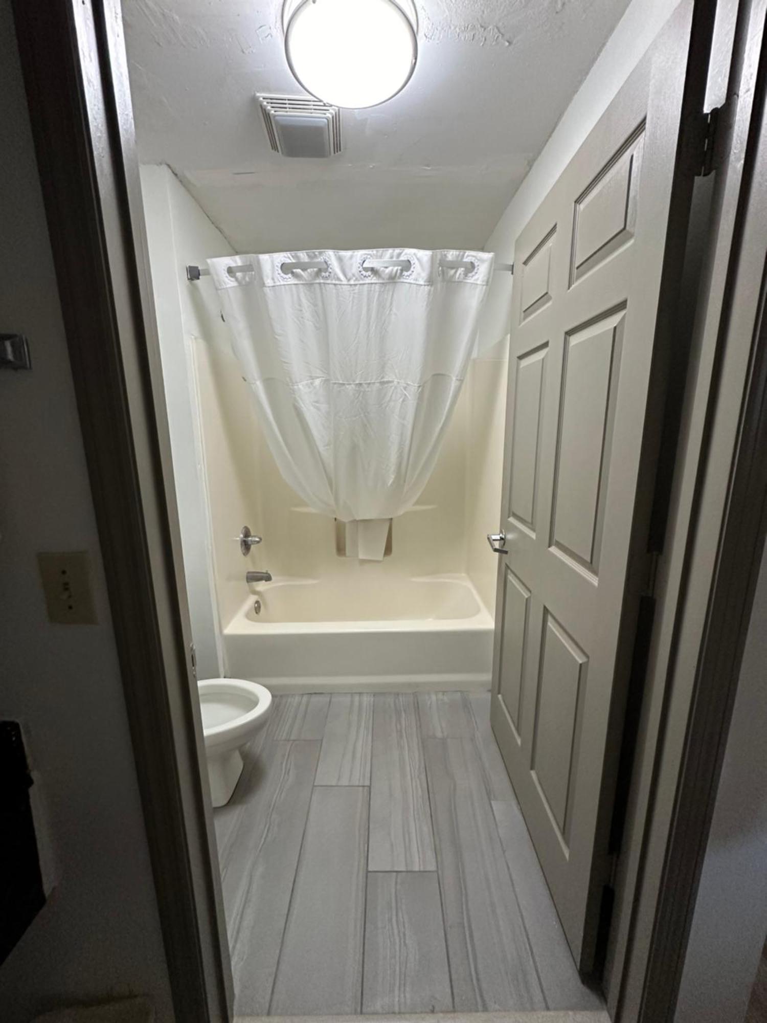 Quality Inn & Suites Decatur Priceville I-65 Екстериор снимка